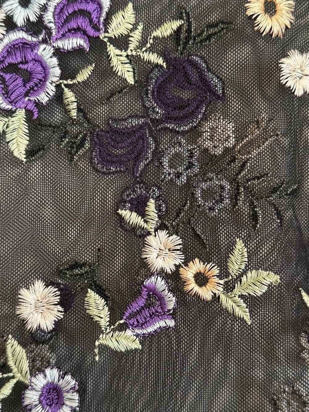 Urban Outfitters Kimchi Blue | Lilac Embroidered Sheer Short Sleeve Tee | size L - Picture 4 of 6
